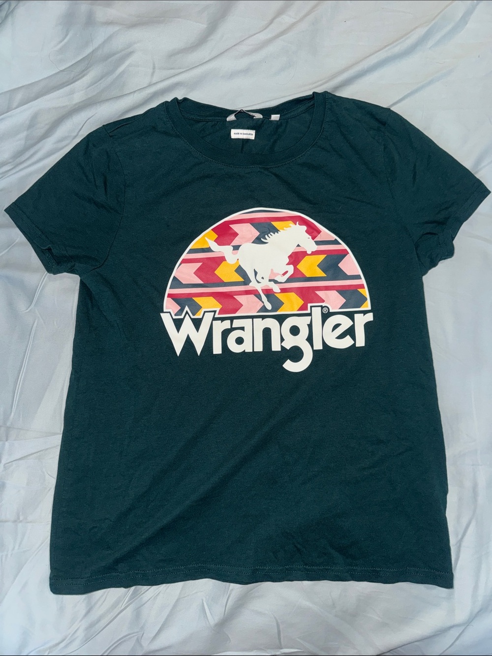 NWOT Wrangler Tee Southwestern Horse Logo
